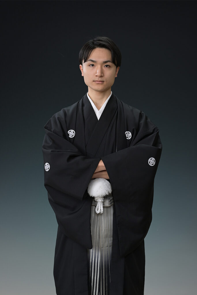 スタジオで撮影した成人式の記念ショット｜水戸市 大林写真館